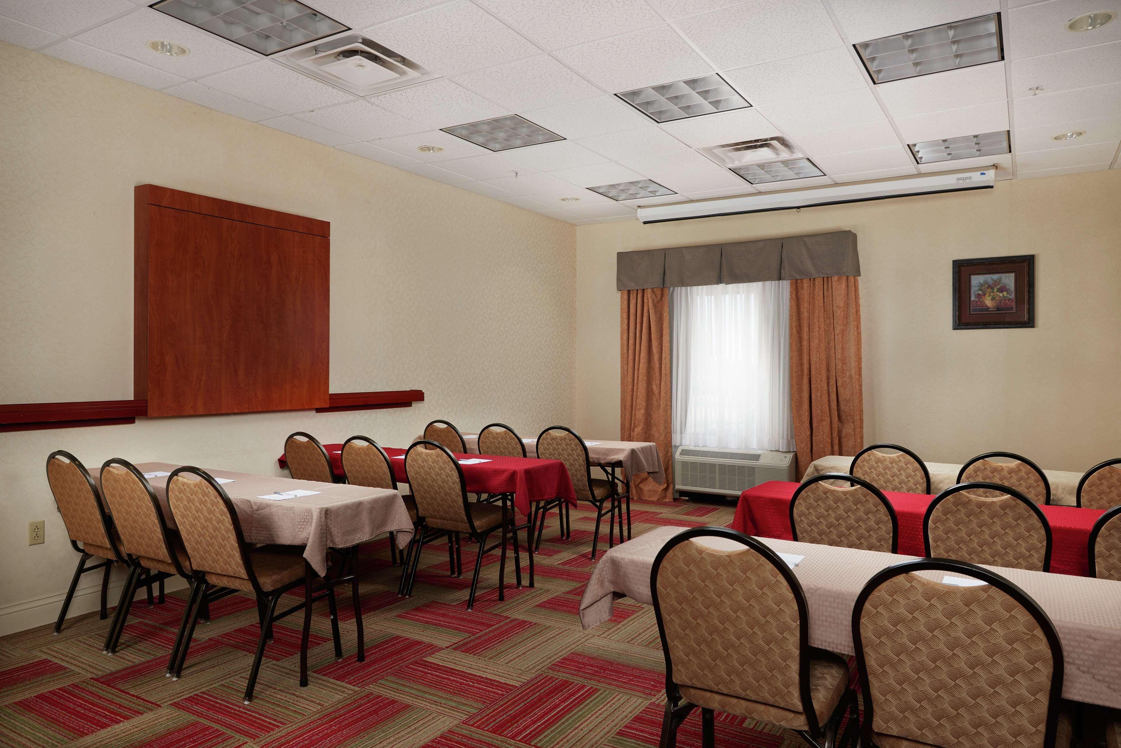 Hampton Inn & Suites Roswell Exterior photo