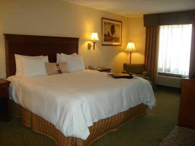 Hampton Inn & Suites Roswell Room photo